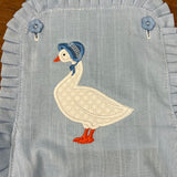 an applique of a goose wearing a bonnet by snugglepuppyapplique.com