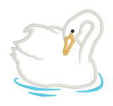 An applique design of a graceful swan by snugglepuppyapplique.com