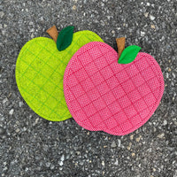 Apple shaped potholders with stems and leaves by snugglepuppyapplique.com