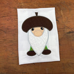 An applique of a Gnome wearing an Acorn hat by snuggle puppyapplique.com