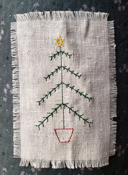 Primitive Christmas Tree Quick Bean Stitch Embroidery Design for machine embroidery by Snugglepuppyapplique.com