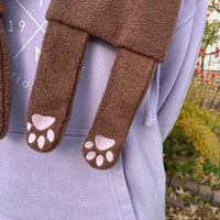 ITH Lab scarf back legs with paws