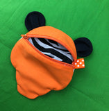 In the hoop Tiger face zippered bag embroidery design by snugglepuppyapplique.com